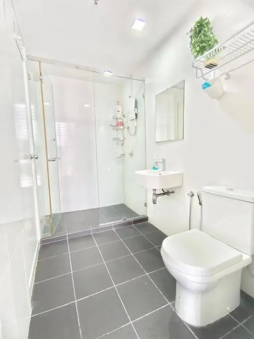 Maritime Suite Penang - City & Sea View George Town Apartment
