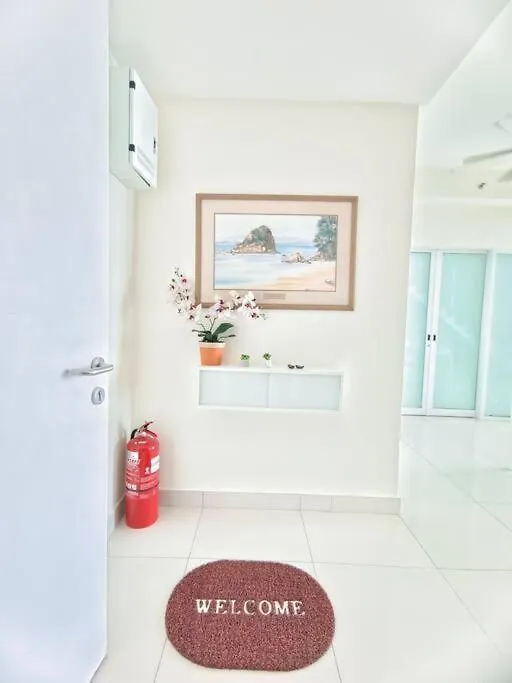 Maritime Suite Penang - City & Sea View George Town 0*,